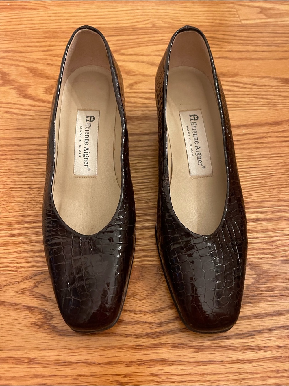 Vintage Etienne Aigner Croc Embossed Patent Leather Pumps - Made in Spain